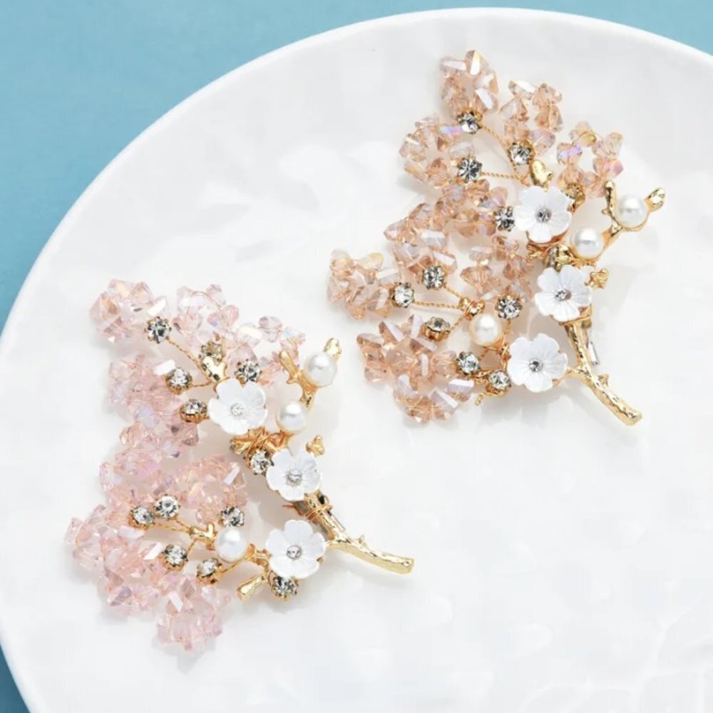 Jewelry pin brooch tree flower champagne pink gold tone elegance beauty sparkly
